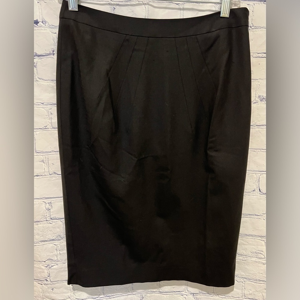 Club Monaco Black Pencil Skirt With Back Pleats Wool Blend Size 4